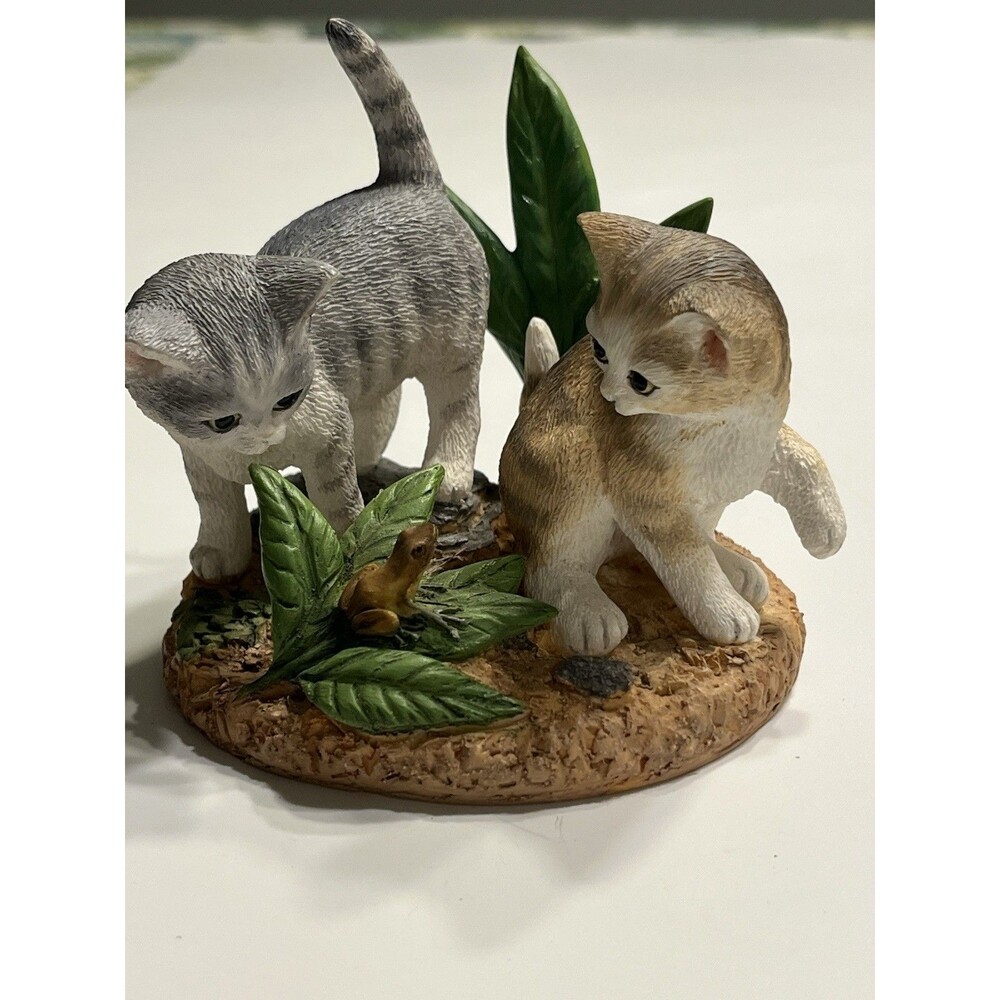 LENOX Curiosity Kitty Cats Playing By A Frog Figurine